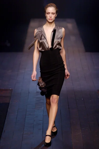 Look 19